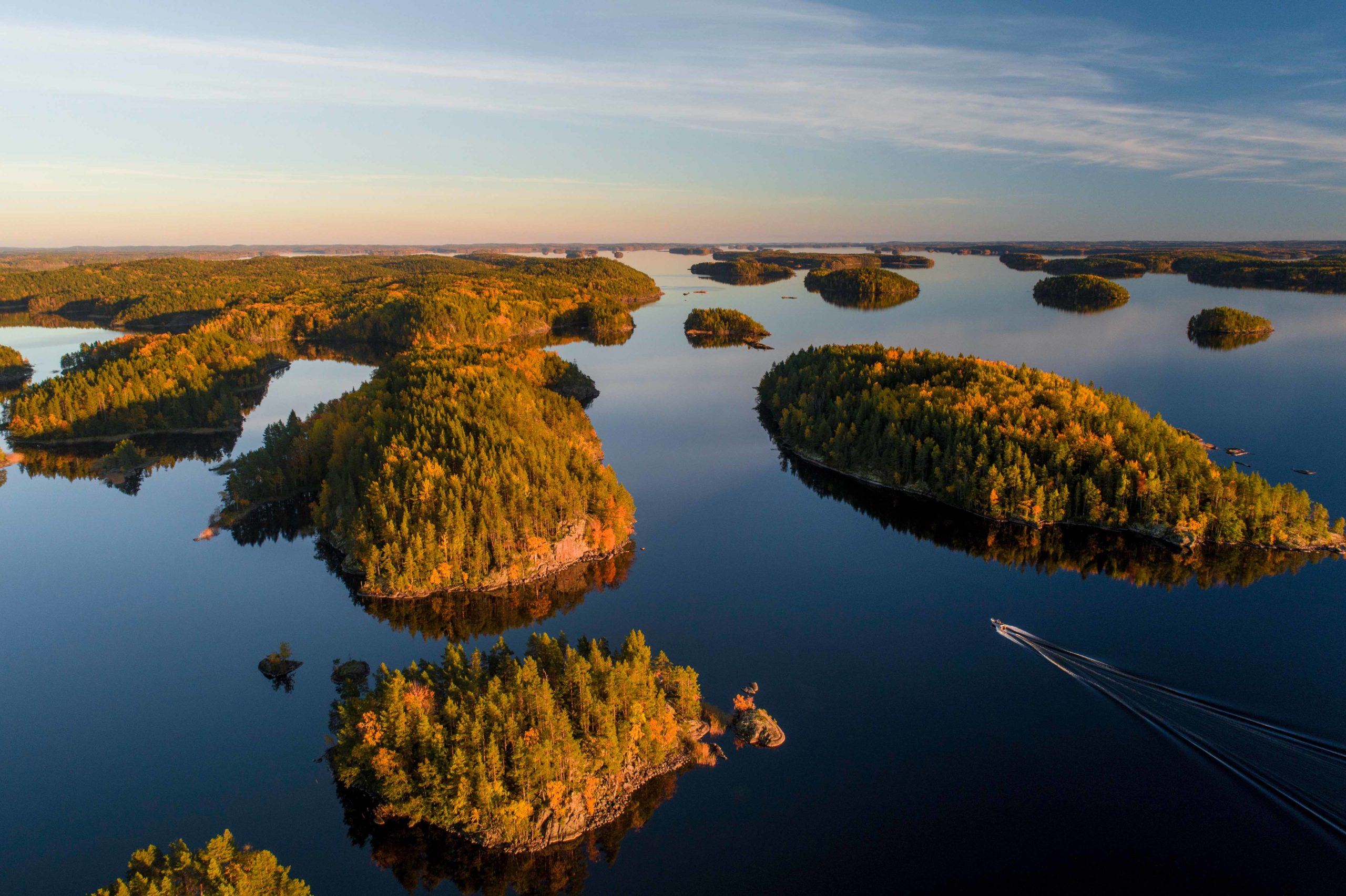 Järvisydän am Saimen in Herbstfarben