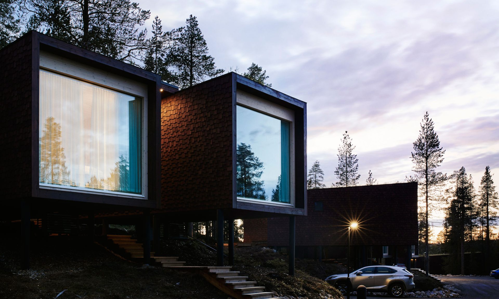 Arctic TreeHouse Hotels sviter på skogssluttningen i Rovaniemi